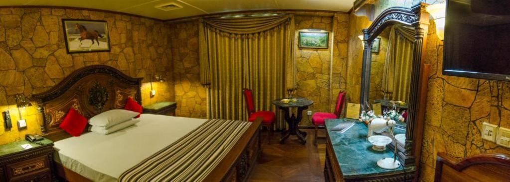 Hotel Galaxy Karachi Eksteriør billede