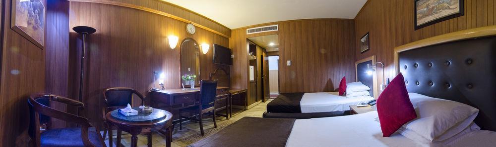 Hotel Galaxy Karachi Eksteriør billede